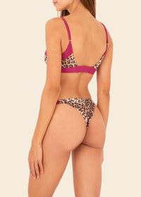 Wavy Animal Burgundy Bold Bottom
