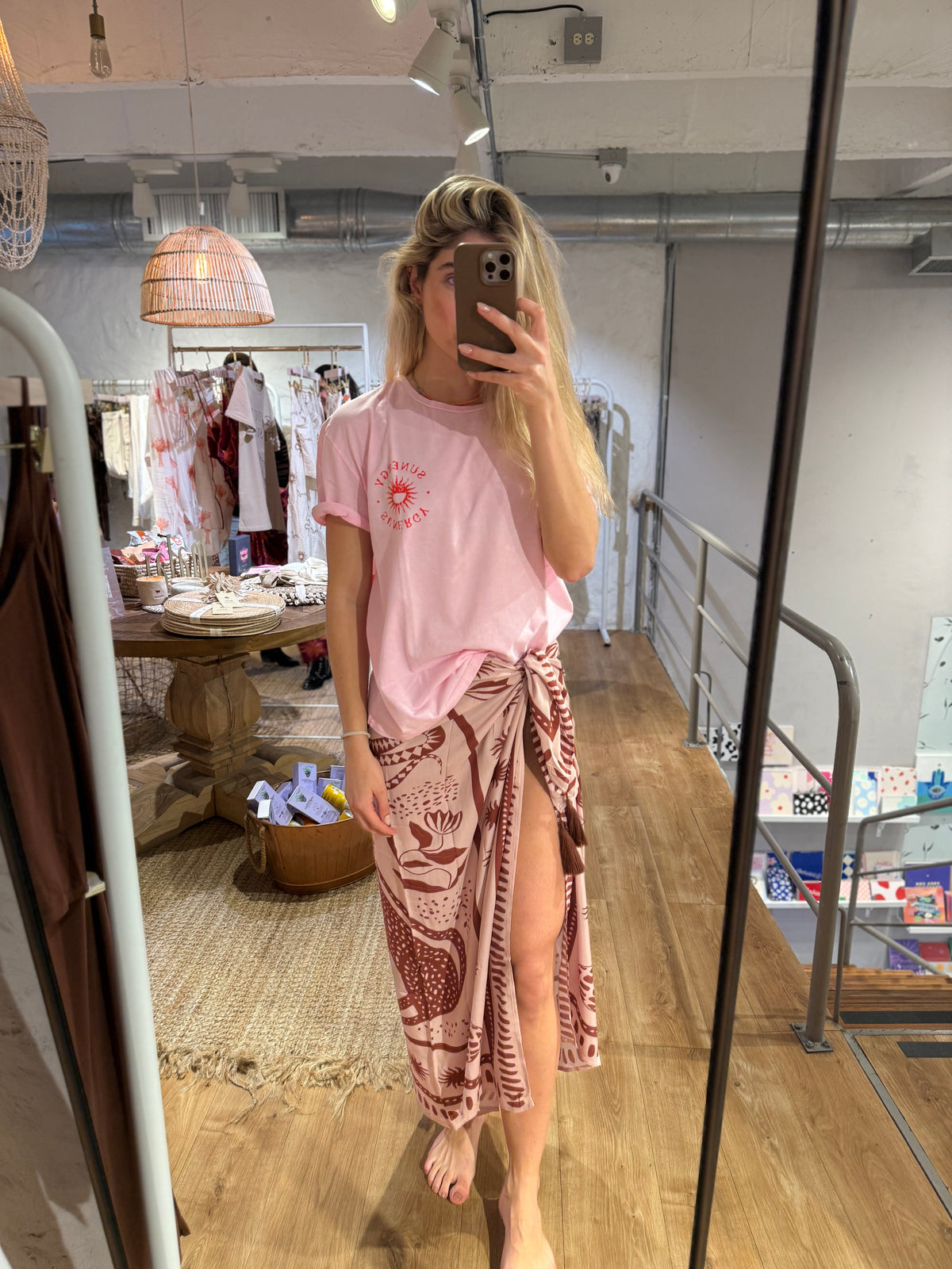 Malai x Anthropologie Sunergypink Oversize T-Shirt