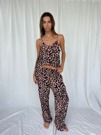 Pugmark pijama top and pant